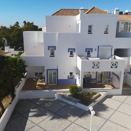 Algarent Quinta Velha Jolie 11 Apartment *