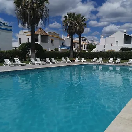 Algarent Quinta Velha Jolie 11 Cabanas De Tavira